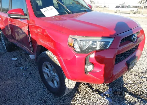2016 Toyota 4Runner Sr5 z USA, uszkodzony, nr VIN JTEBU5JR2G5328312